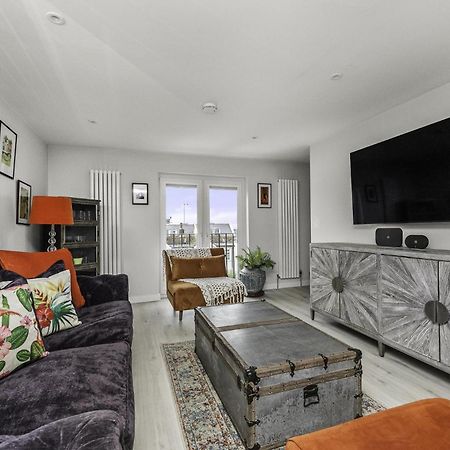 Villa Sunset Townhouse With Free Parking à Hove Extérieur photo