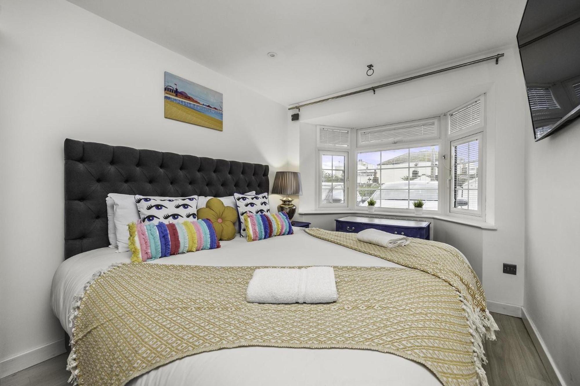 Villa Sunset Townhouse With Free Parking à Hove Extérieur photo