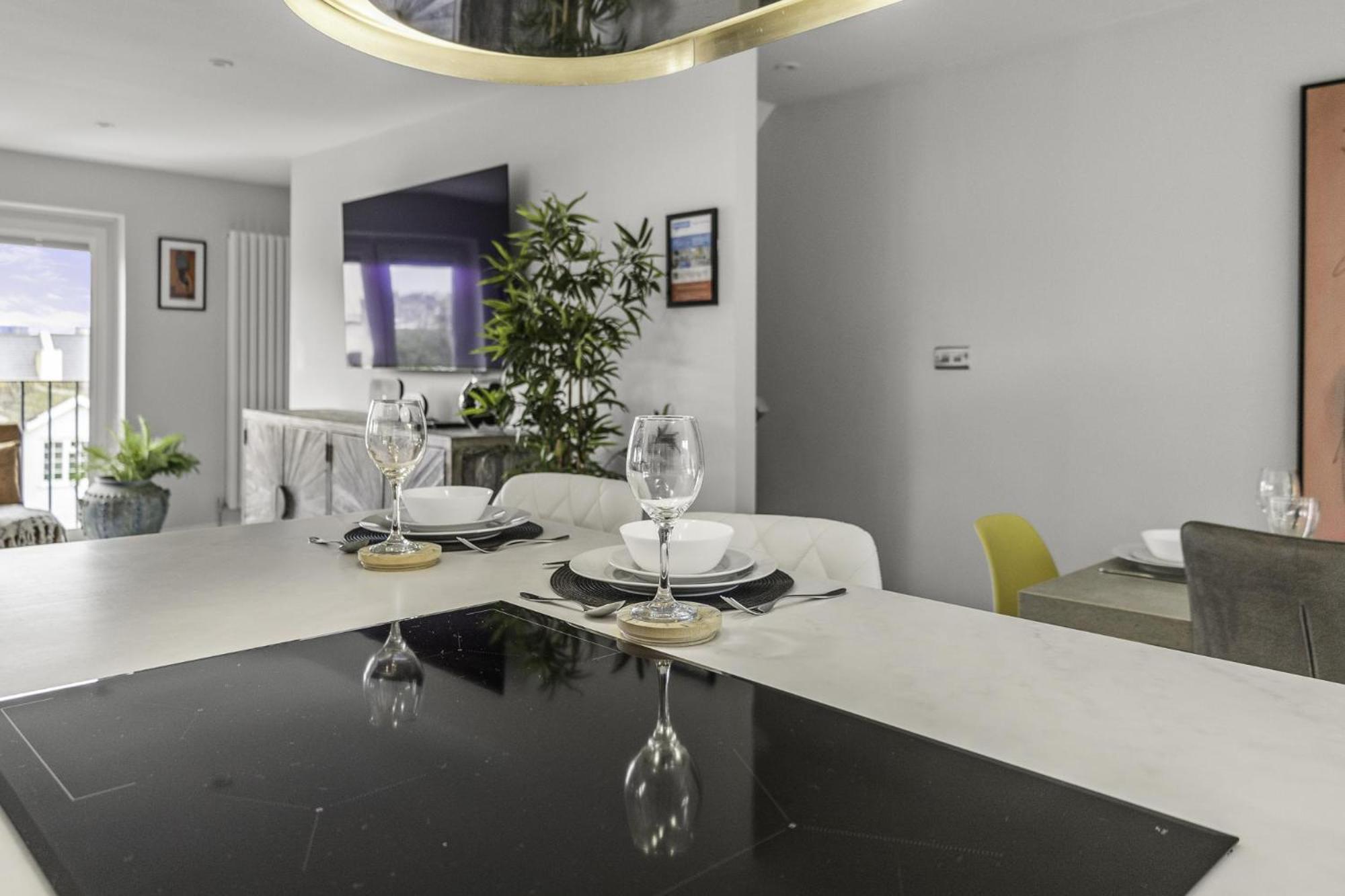 Villa Sunset Townhouse With Free Parking à Hove Extérieur photo